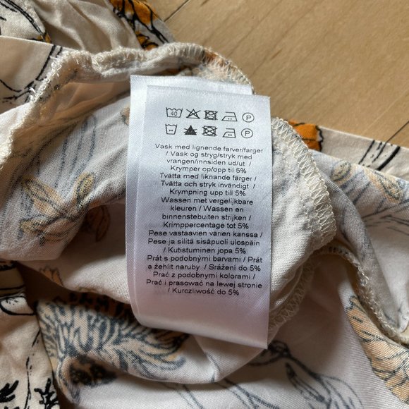 ICHI - Floral Print Shorts - Picture 6 of 9